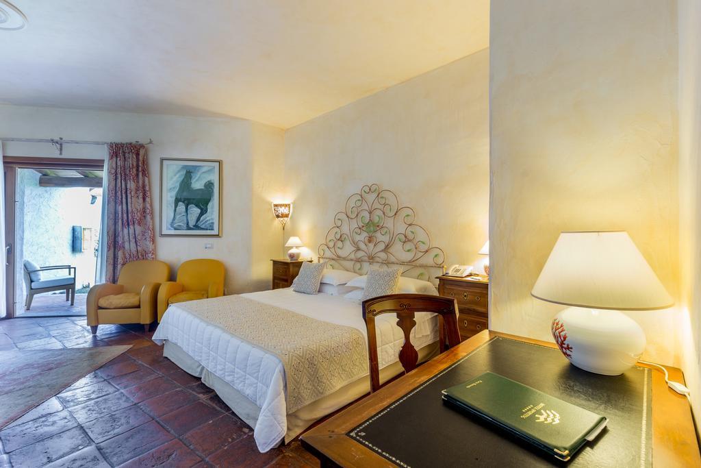 Hotel Sporting Porto Rotondo Eksteriør billede