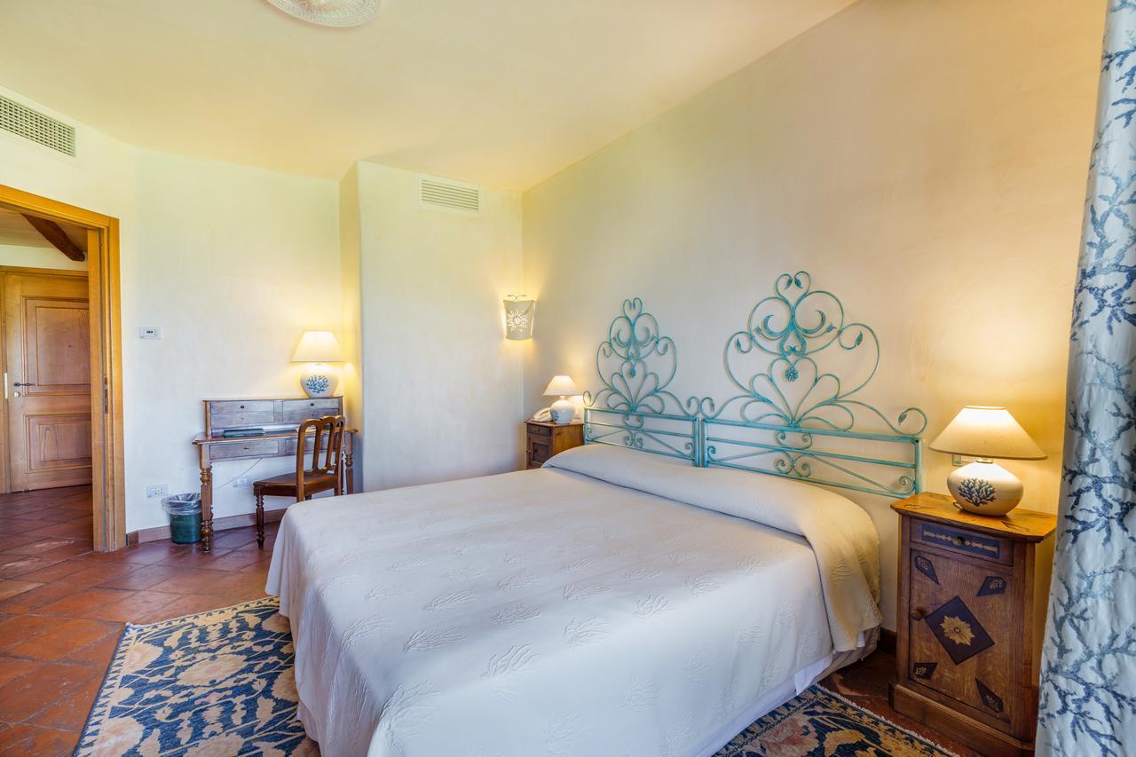Hotel Sporting Porto Rotondo Eksteriør billede